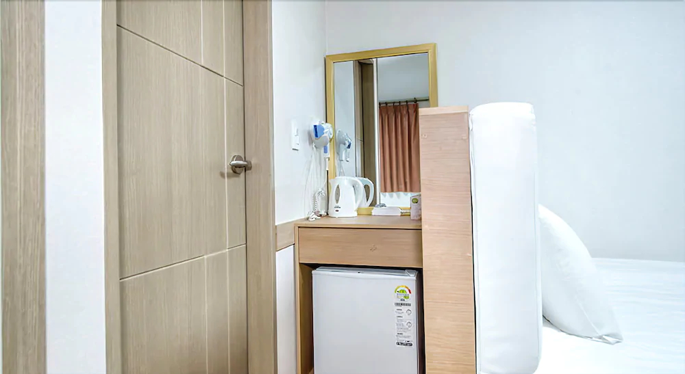 Jeju Skyhill Business Hotel