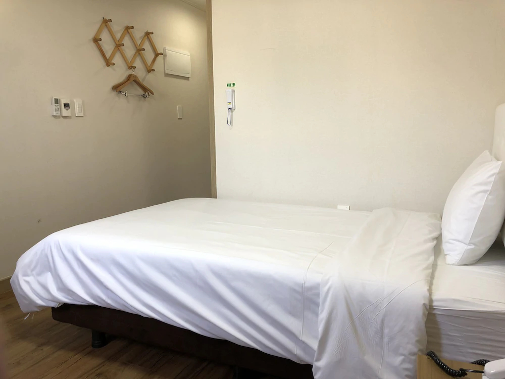 Jeju Skyhill Business Hotel