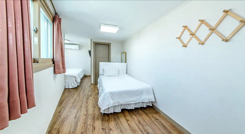 Jeju Skyhill Business Hotel