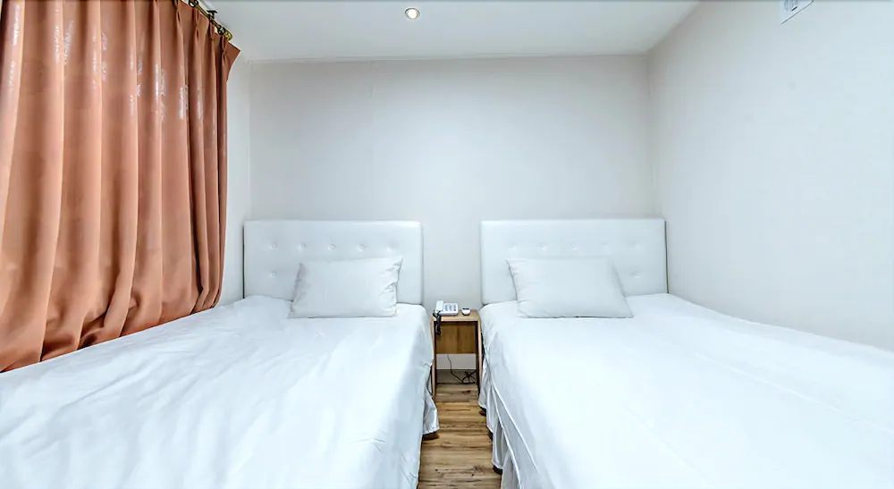 Jeju Skyhill Business Hotel