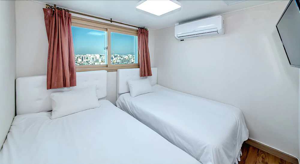 Jeju Skyhill Business Hotel