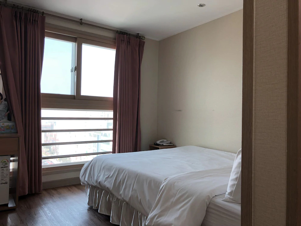 Jeju Skyhill Business Hotel