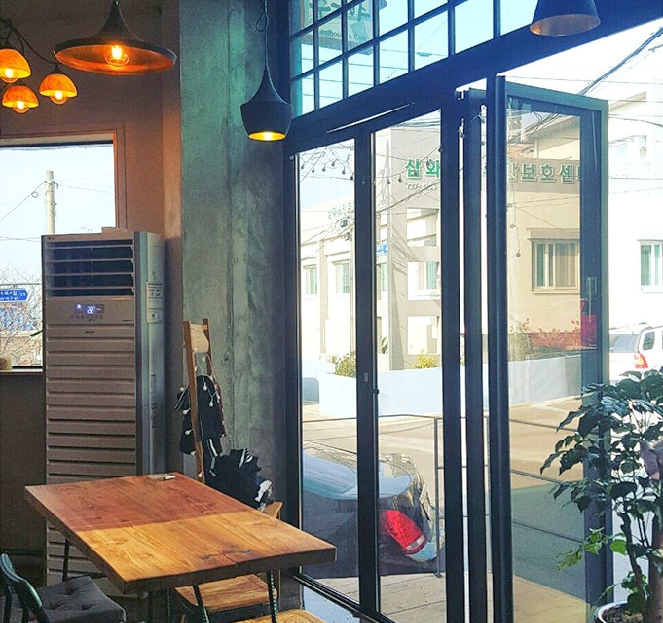 Jeju Ssugiya Guest House