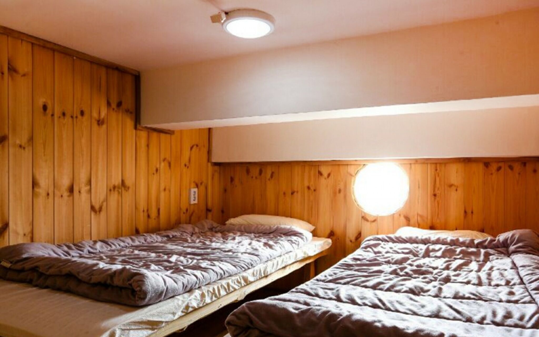 Jeju Ssugiya Guest House