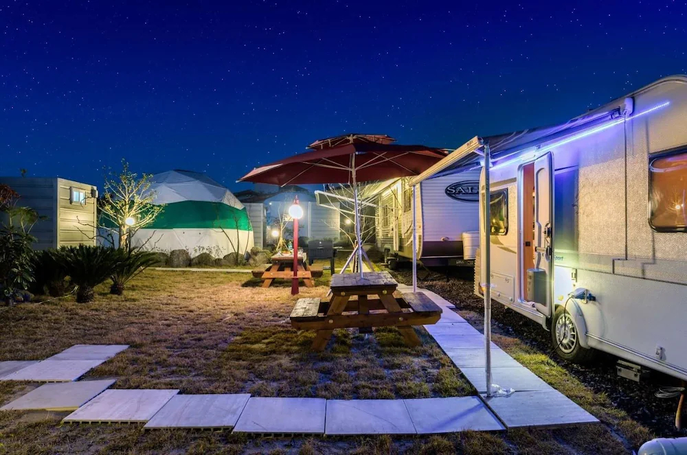 Jeju Starlight Glamping