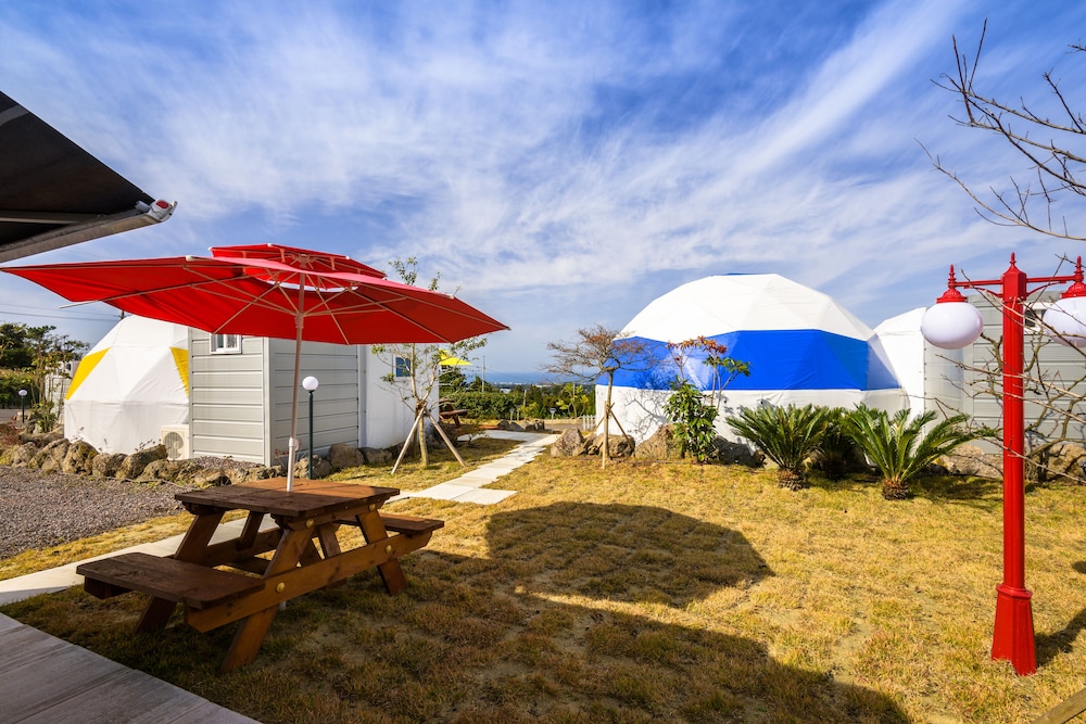 Jeju Starlight Glamping