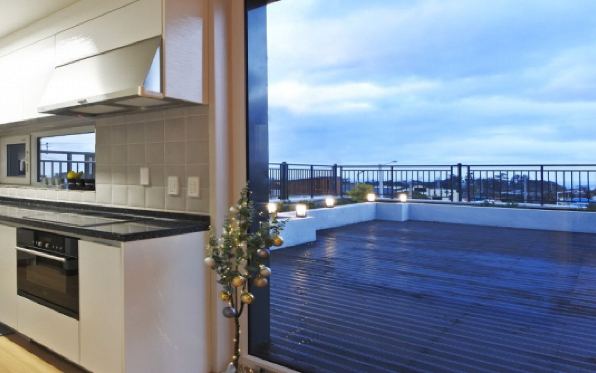 Jeju Waheulpaengnamujip Pension