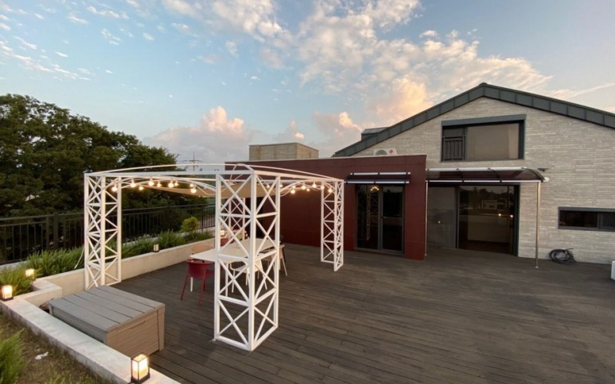 Jeju Waheulpaengnamujip Pension