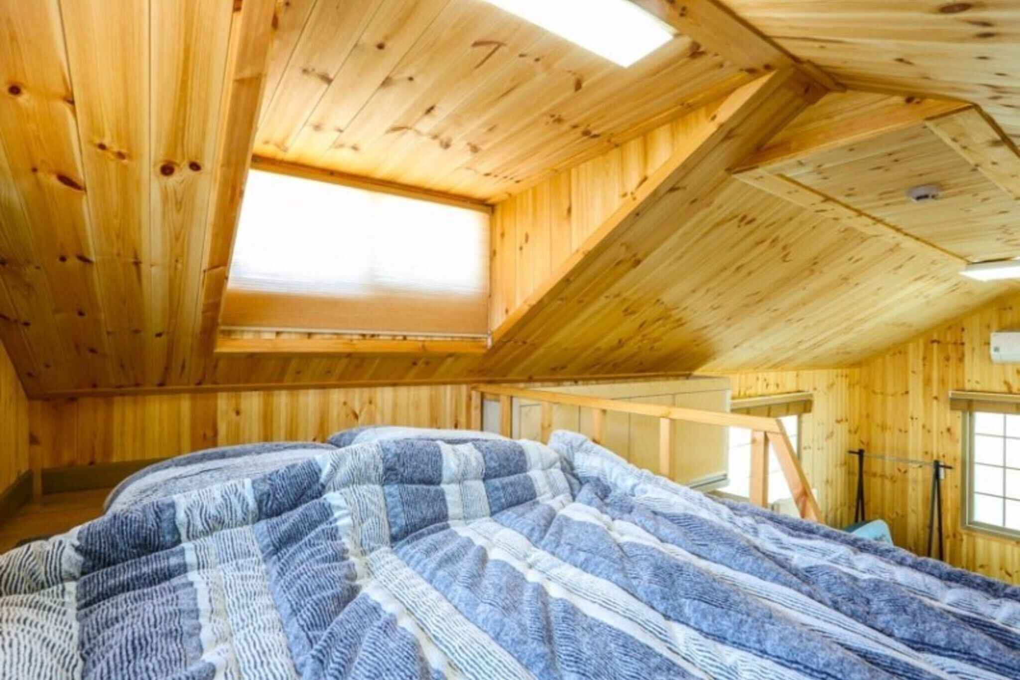 Jeju Woljeong Cello House Pension