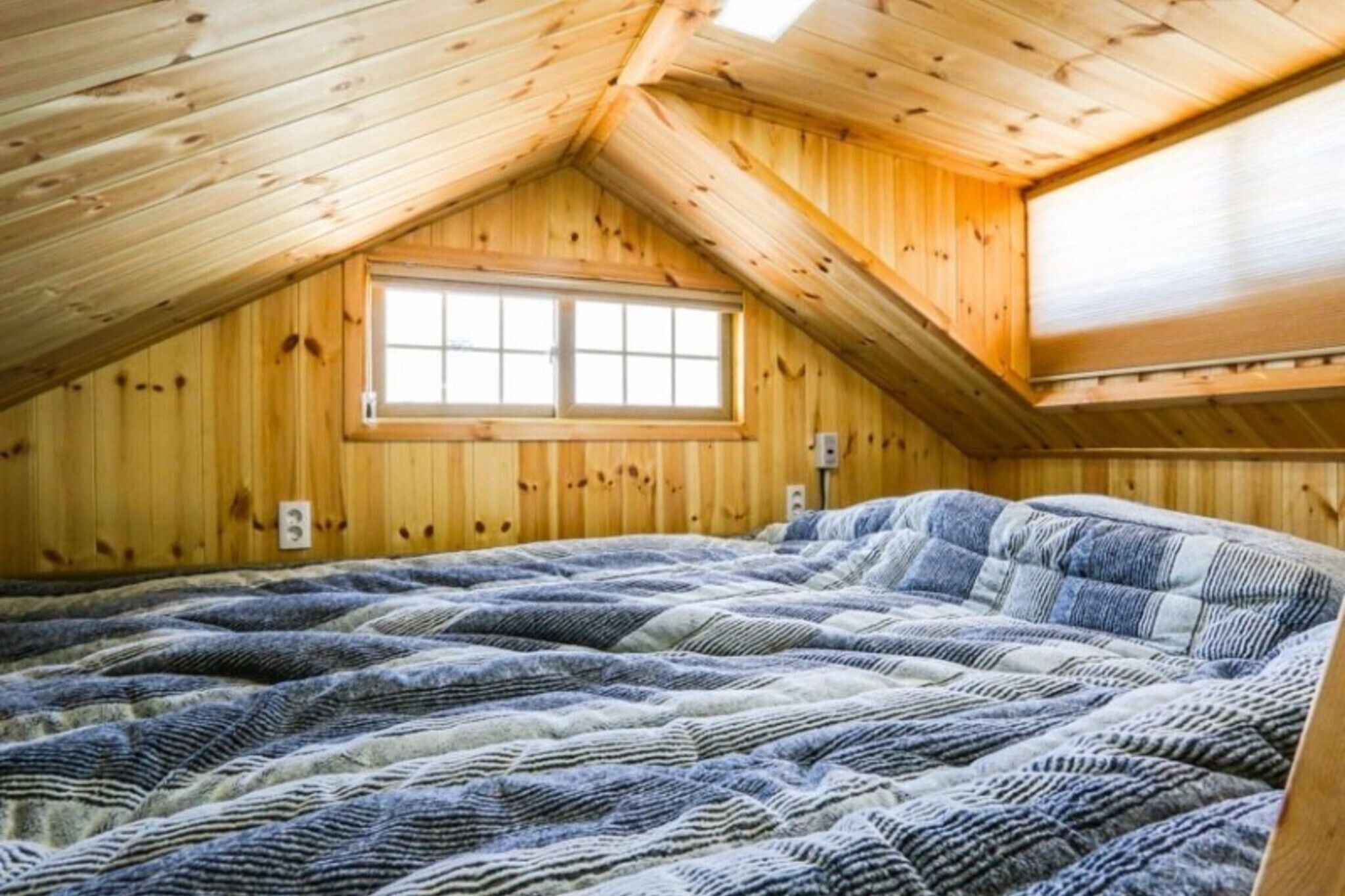 Jeju Woljeong Cello House Pension