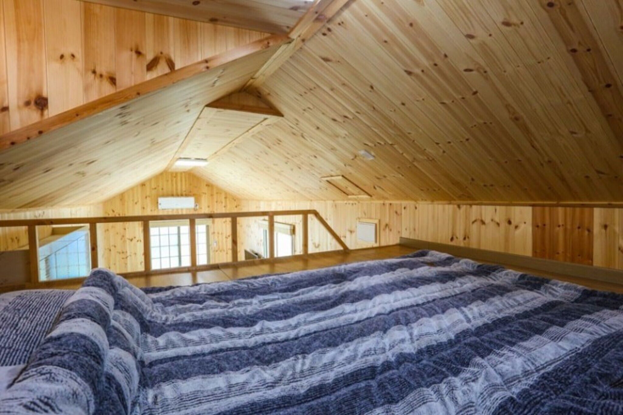 Jeju Woljeong Cello House Pension