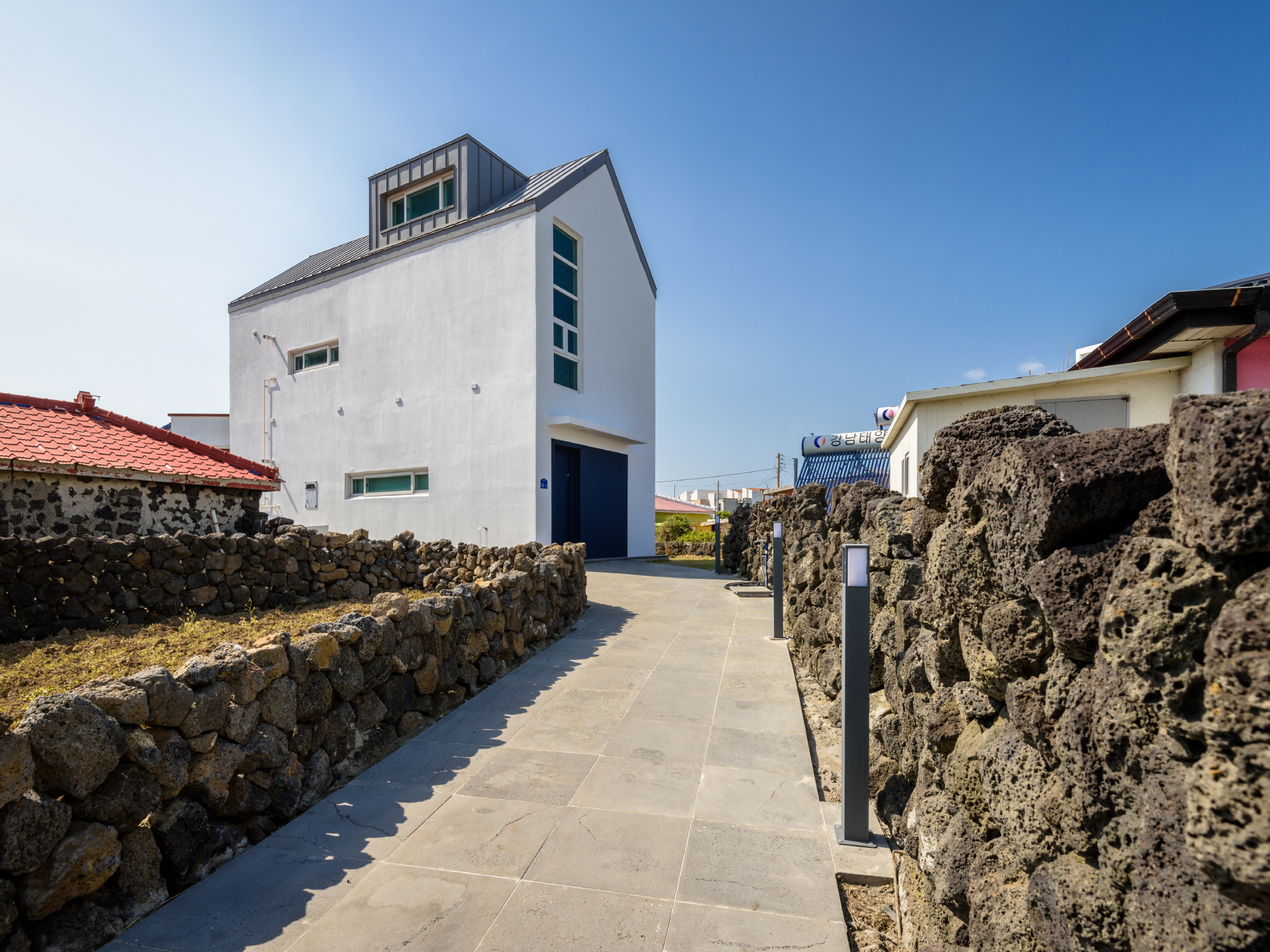 Jeju Woljeong-ri-ae Pension