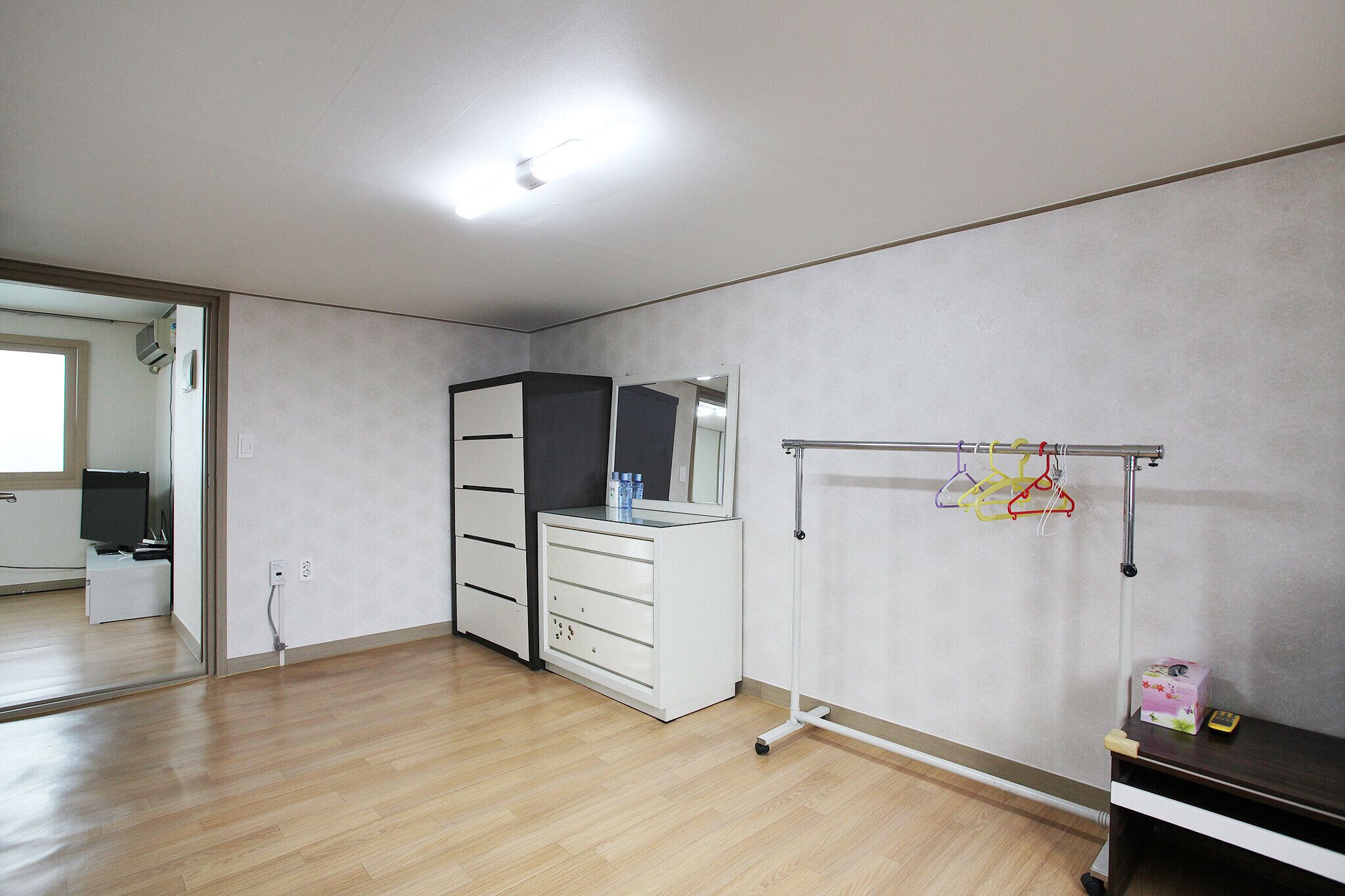 Jeju Yeongsung Motel