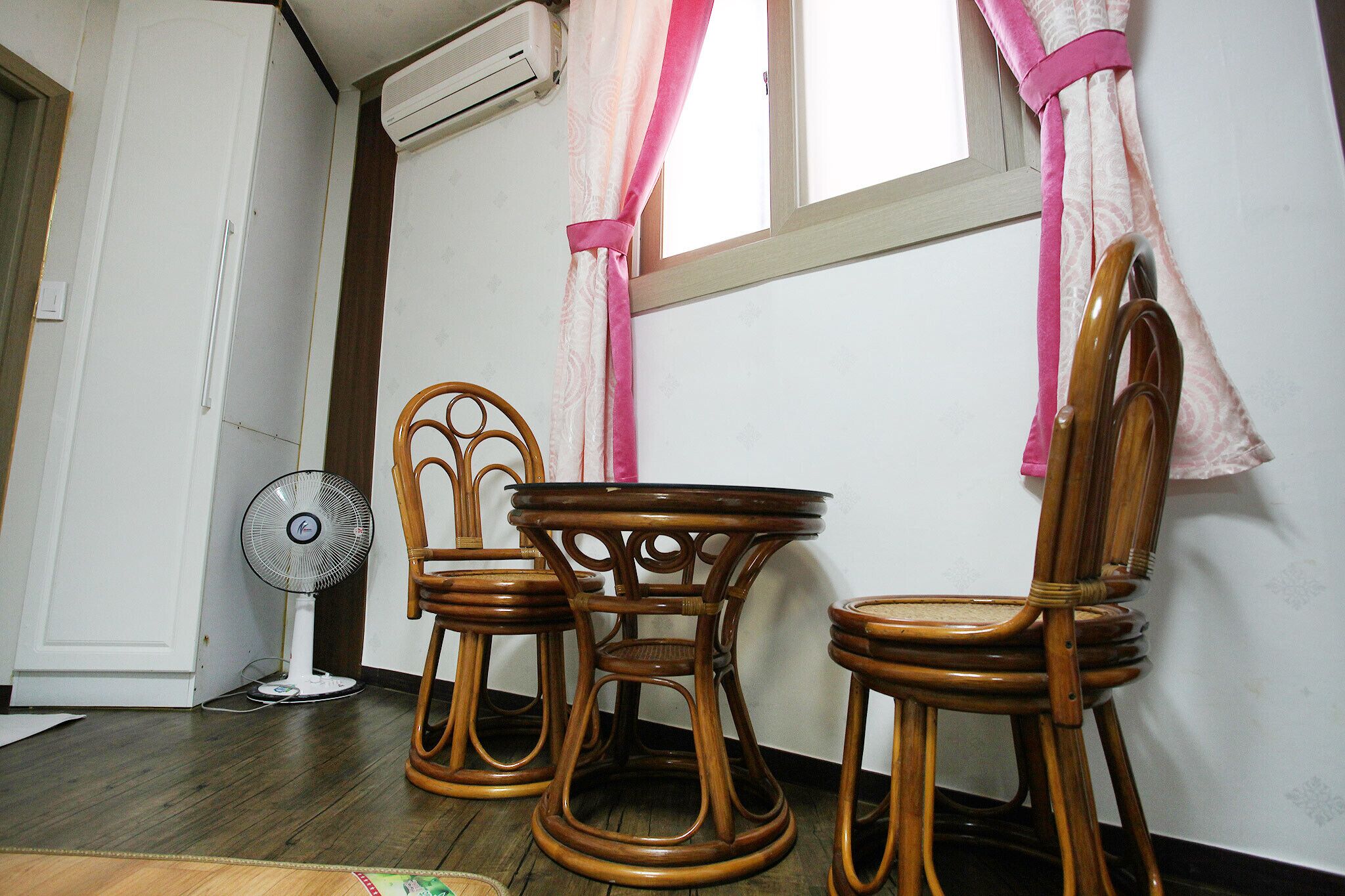 Jeju Yeongsung Motel