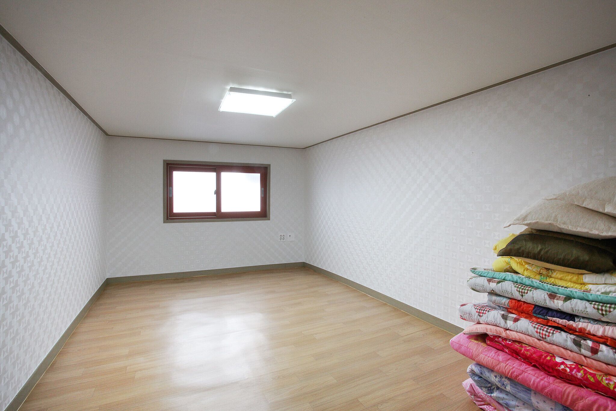 Jeju Yeongsung Motel