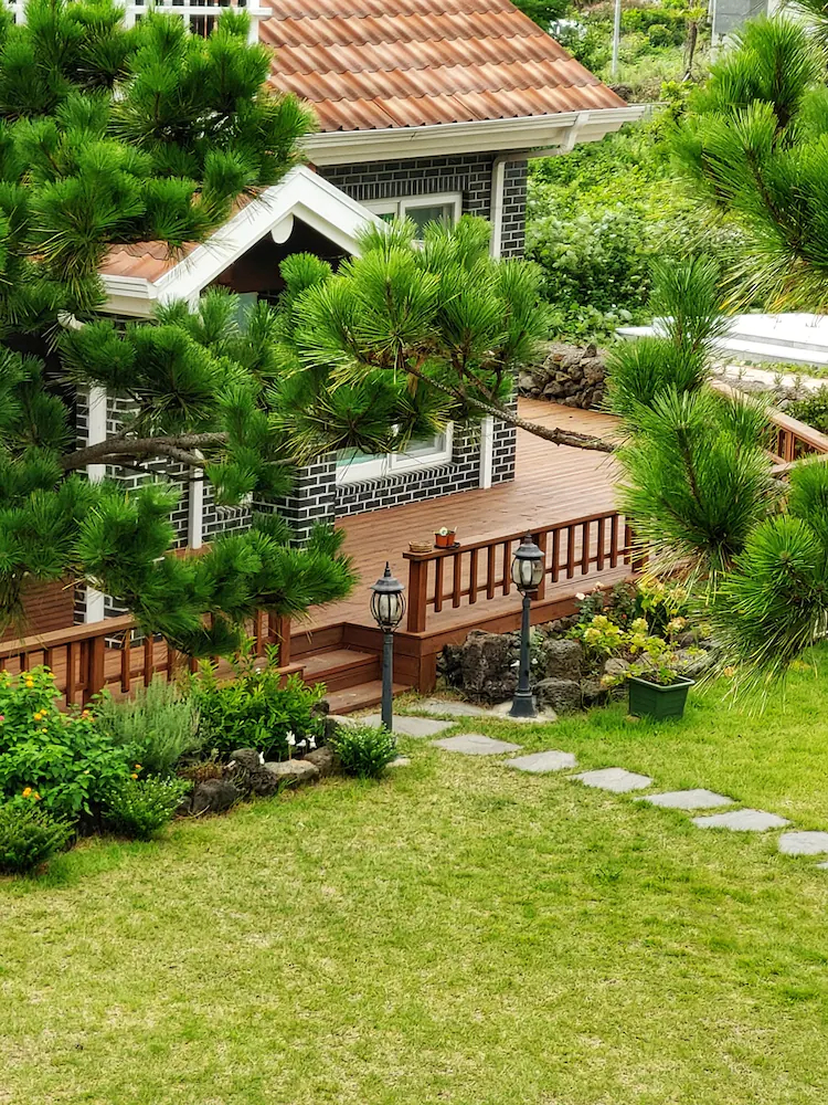 Lalala The Pretty Hyupjae Pension
