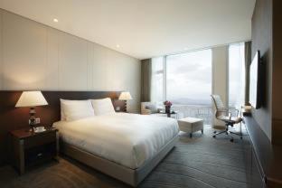 Lotte City Hotel Jeju
