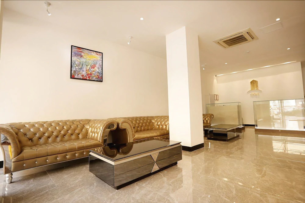 Milgam Hotel
