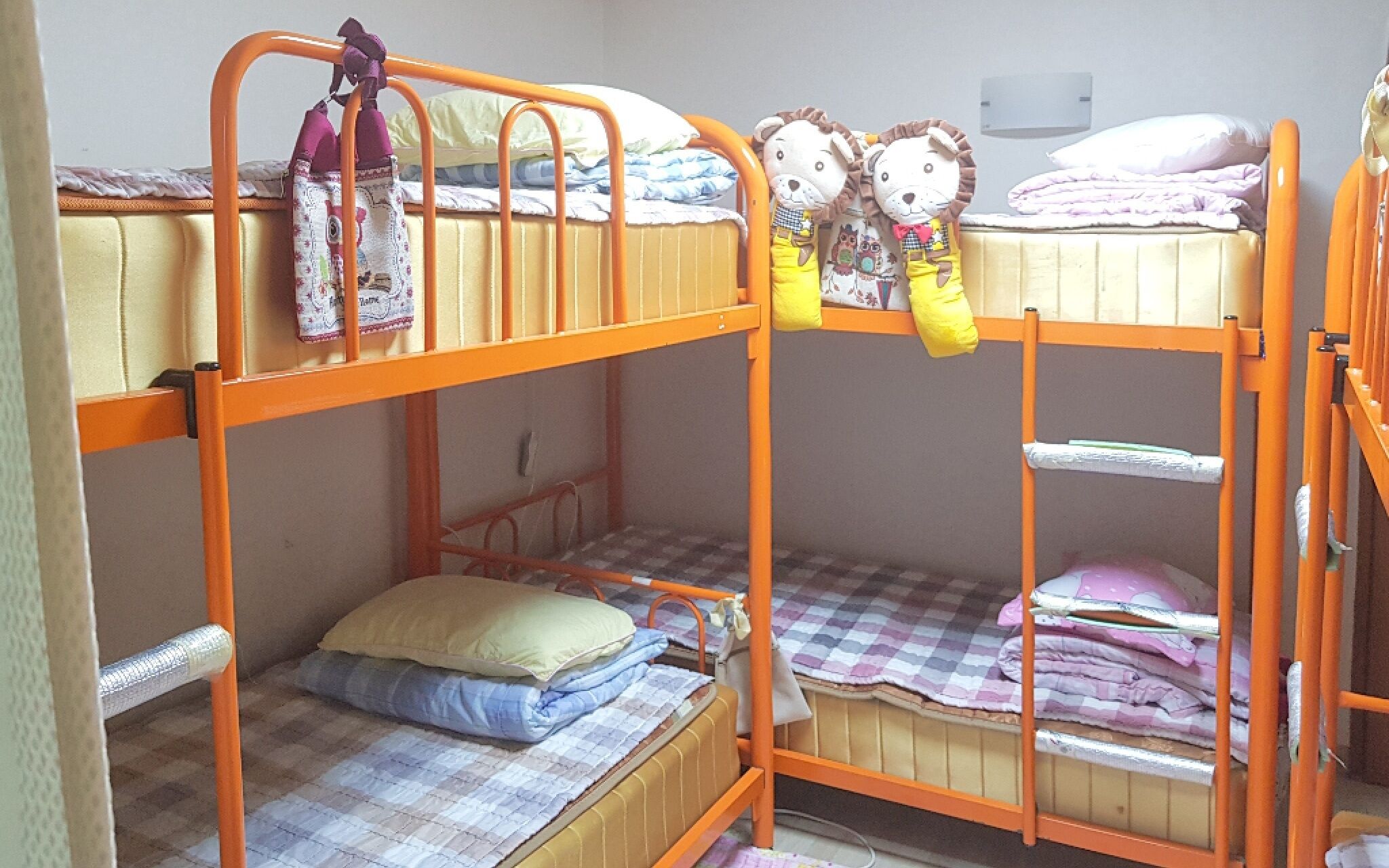 Red Dragonfly Guesthouse Jeju