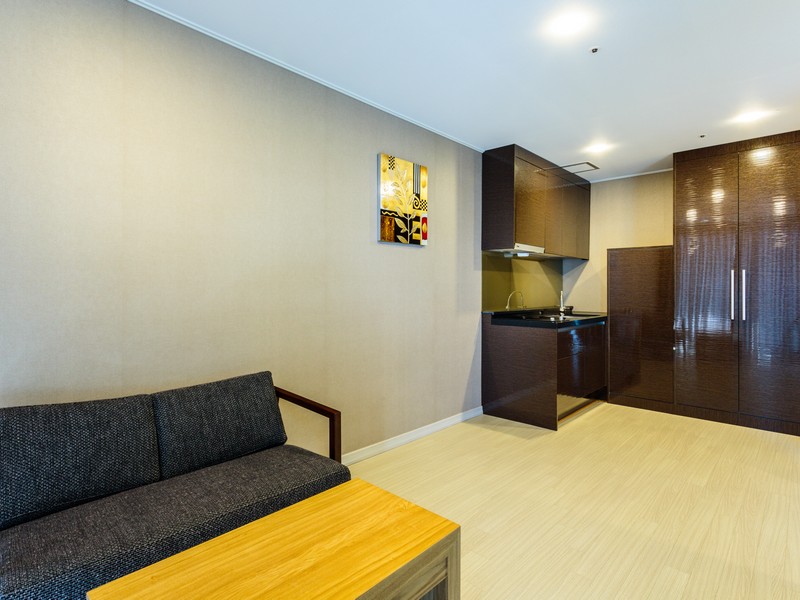 Rich Hotel