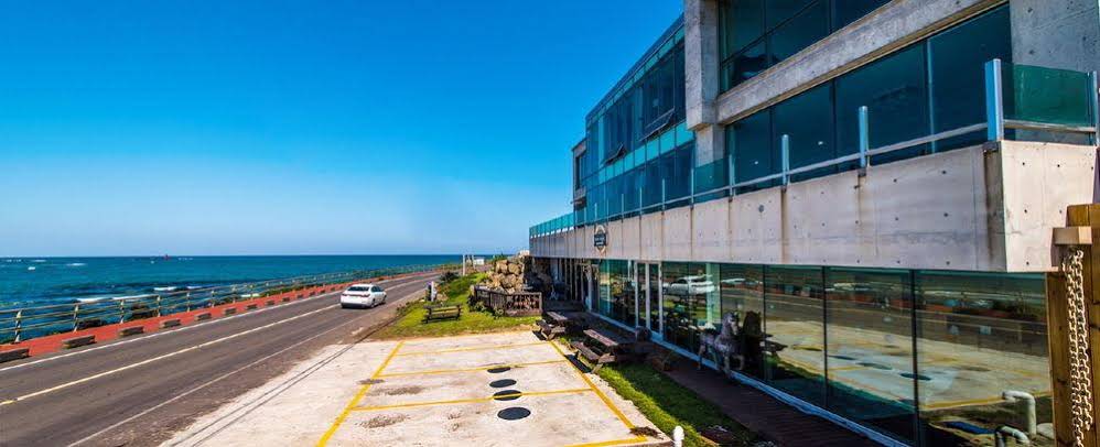 Jeju Iyagi Byeolbang Pension