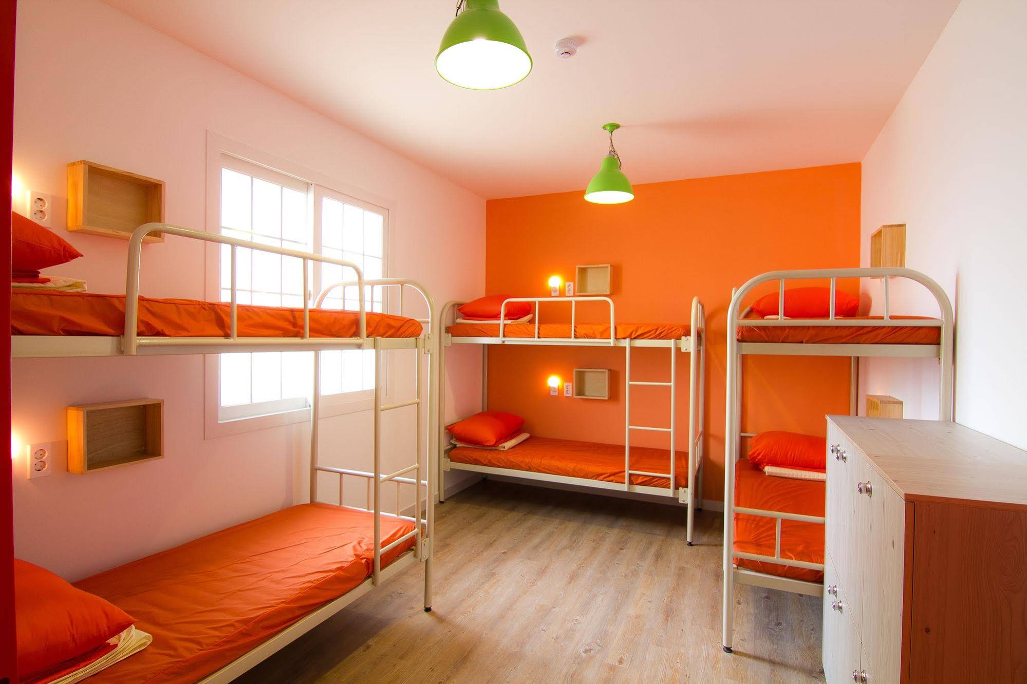 Sum Guest House Jeju Airport Hostel