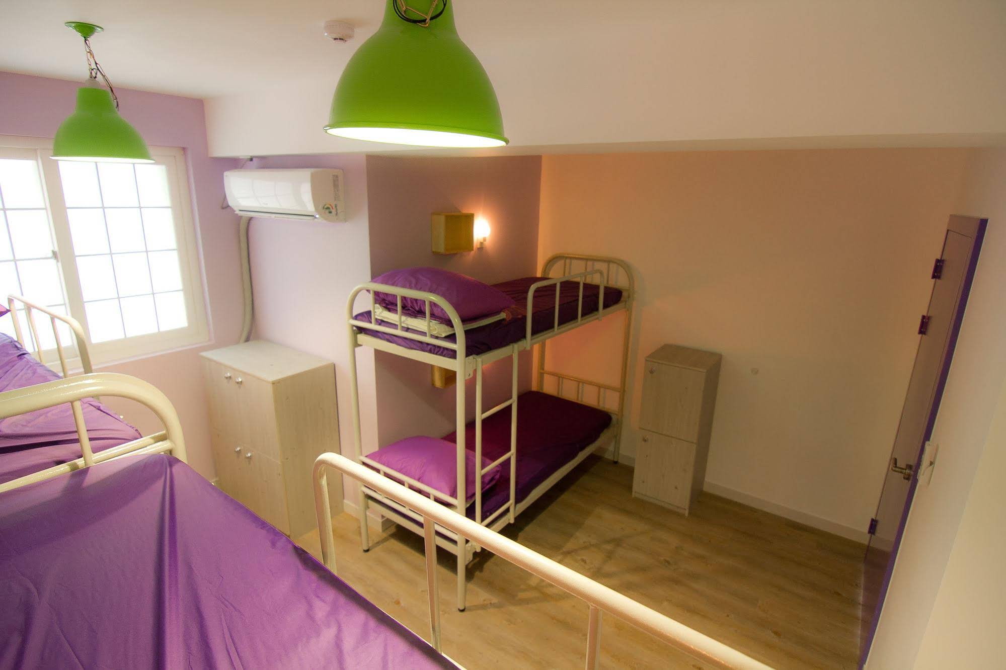 Sum Guest House Jeju Airport Hostel