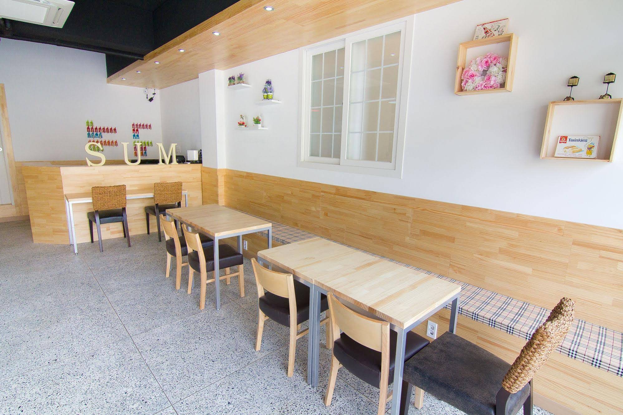 Sum Guest House Jeju Airport Hostel