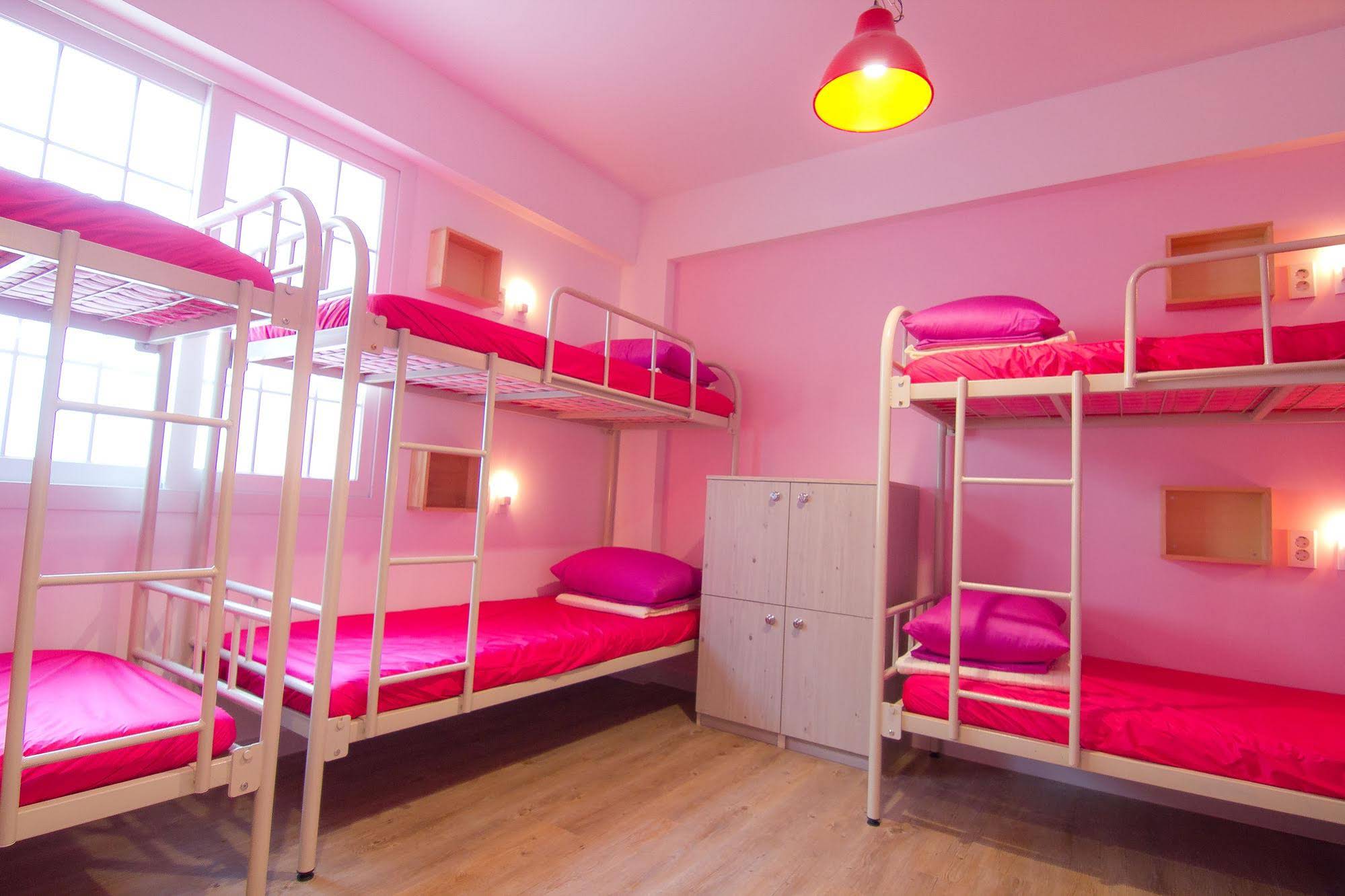Sum Guest House Jeju Airport Hostel