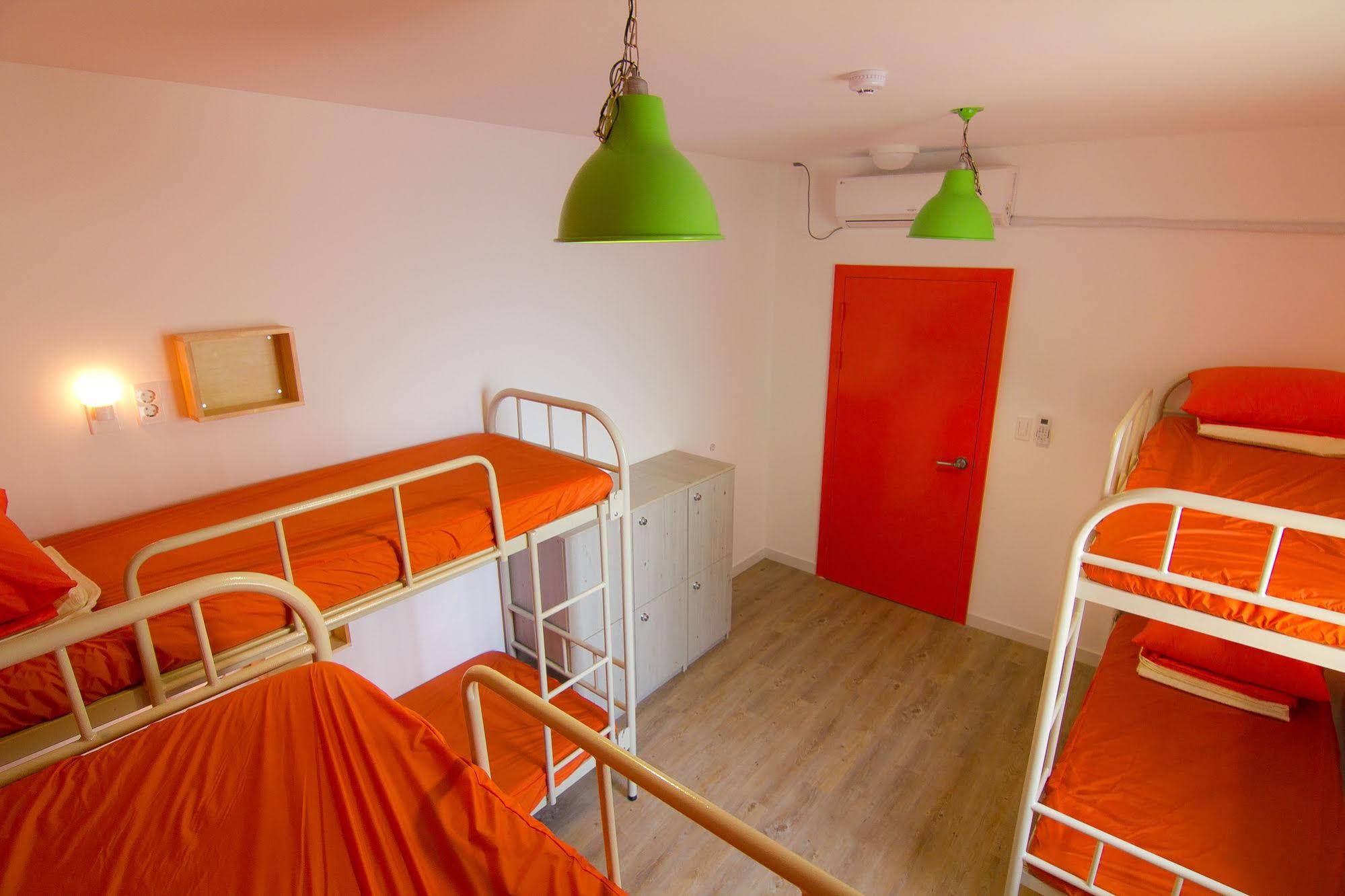 Sum Guest House Jeju Airport Hostel