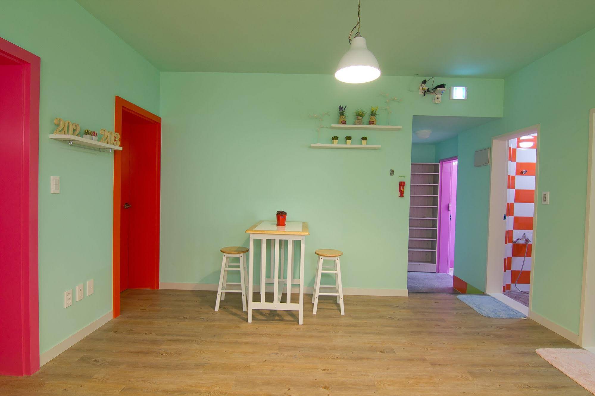 Sum Guest House Jeju Airport Hostel