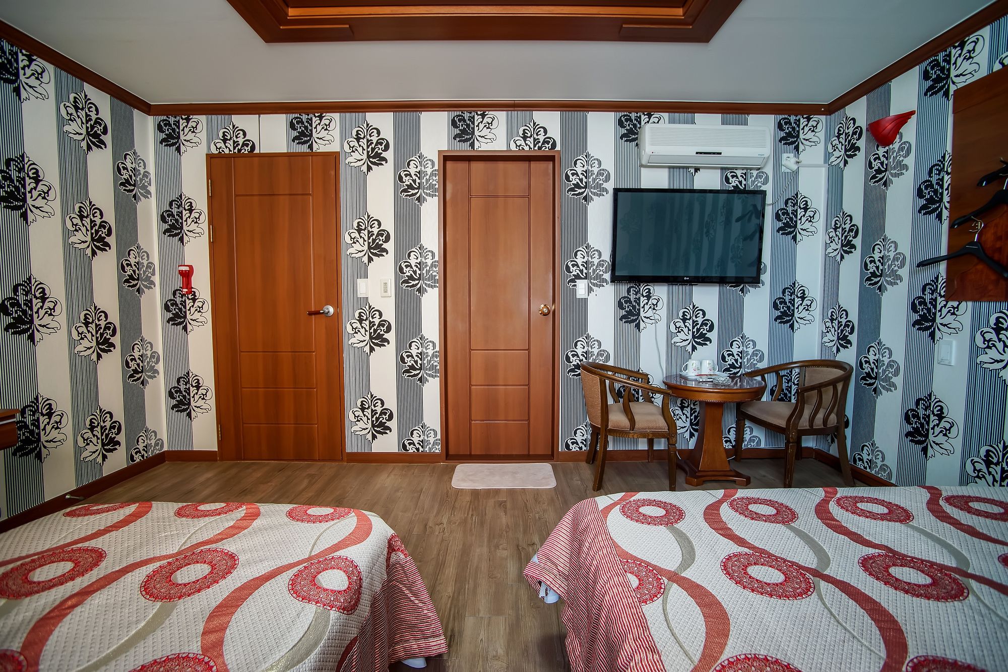 Trevi Hotel