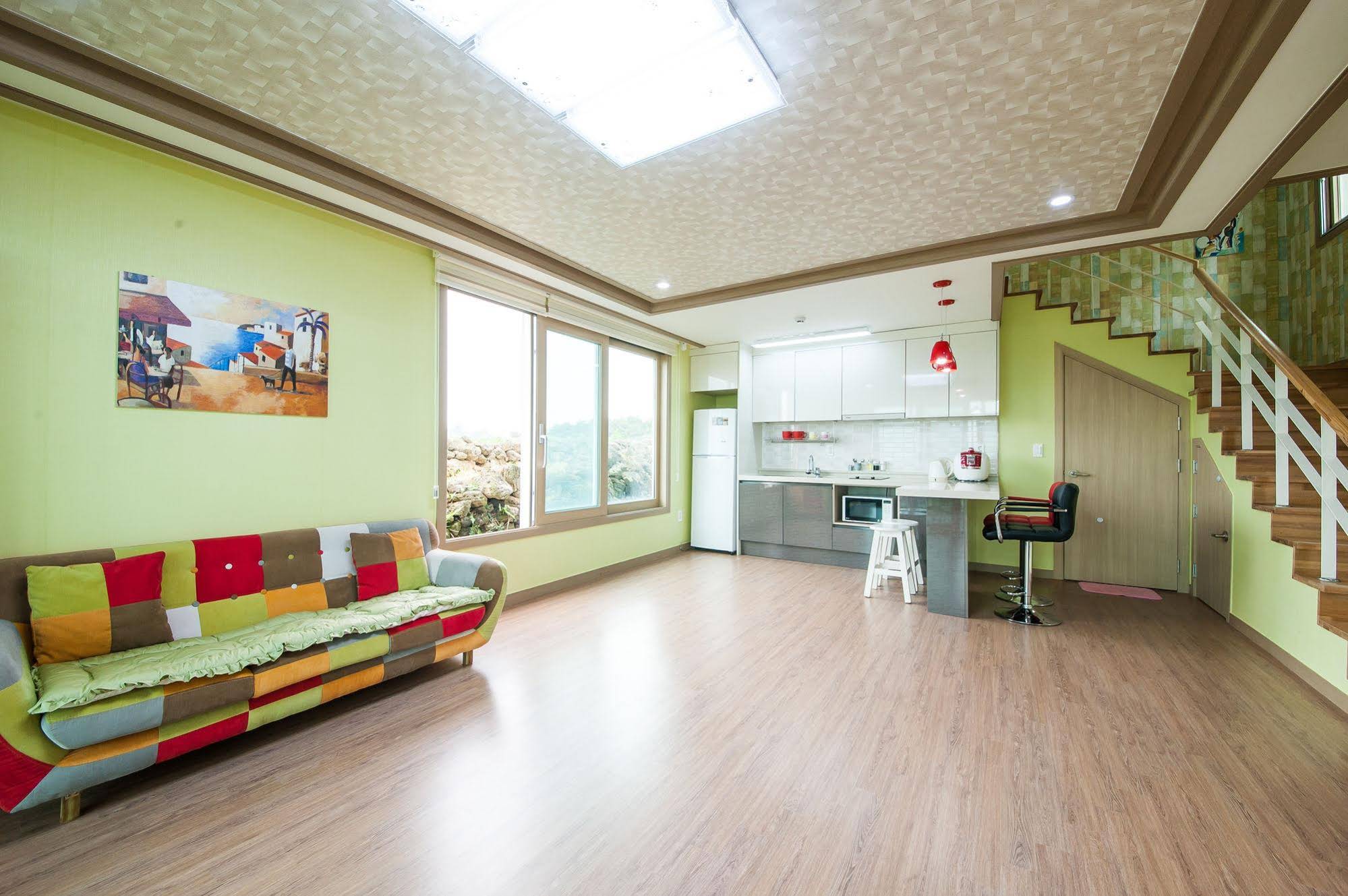 Vitamin Sea House
