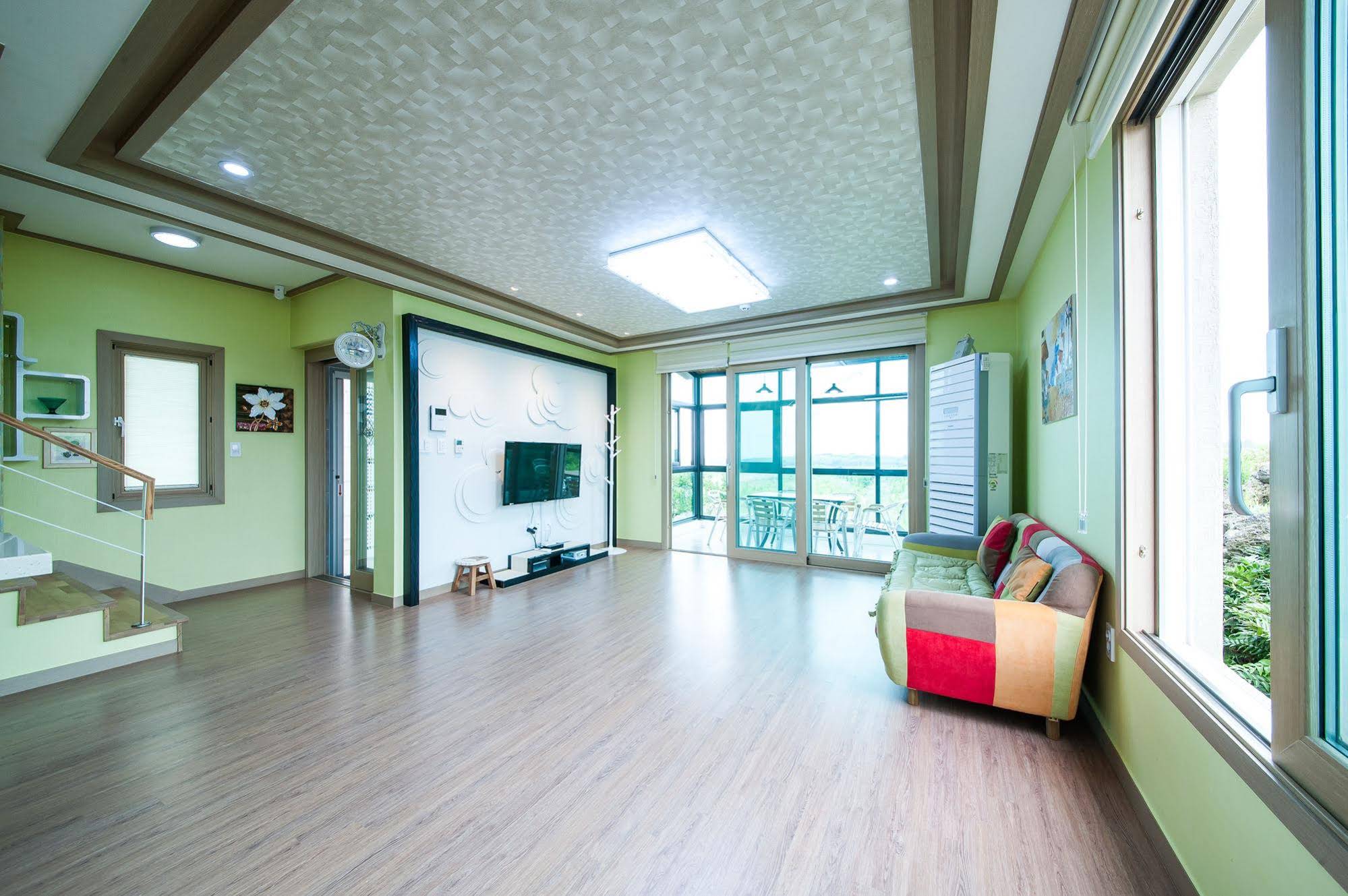 Vitamin Sea House
