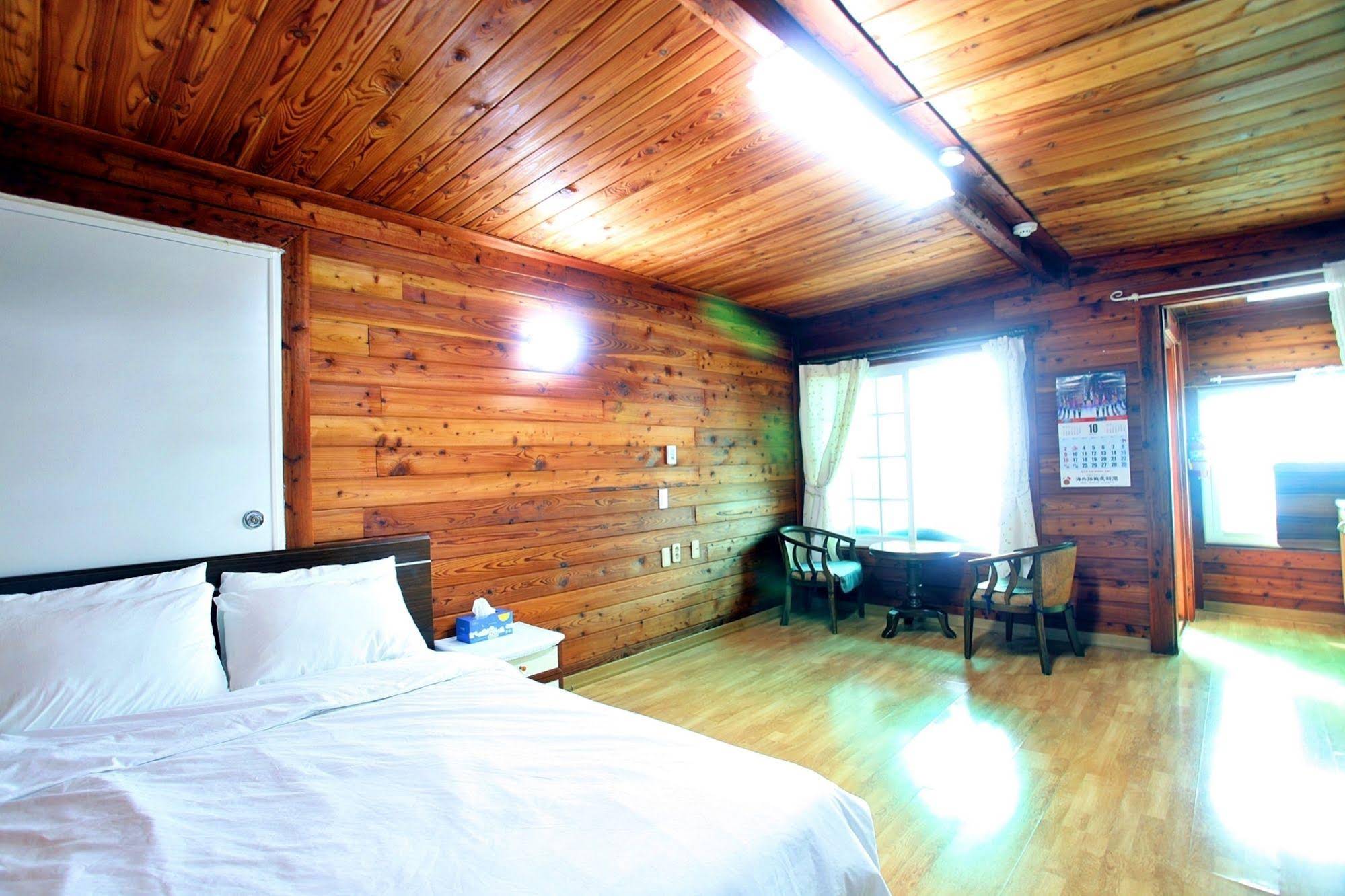 Windmills & Sea Pension