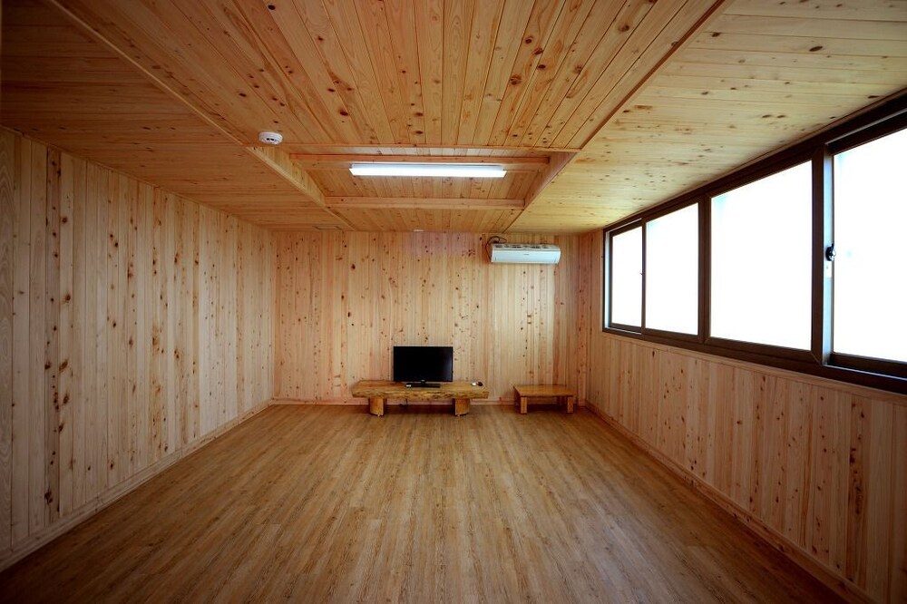 Woorim Pension