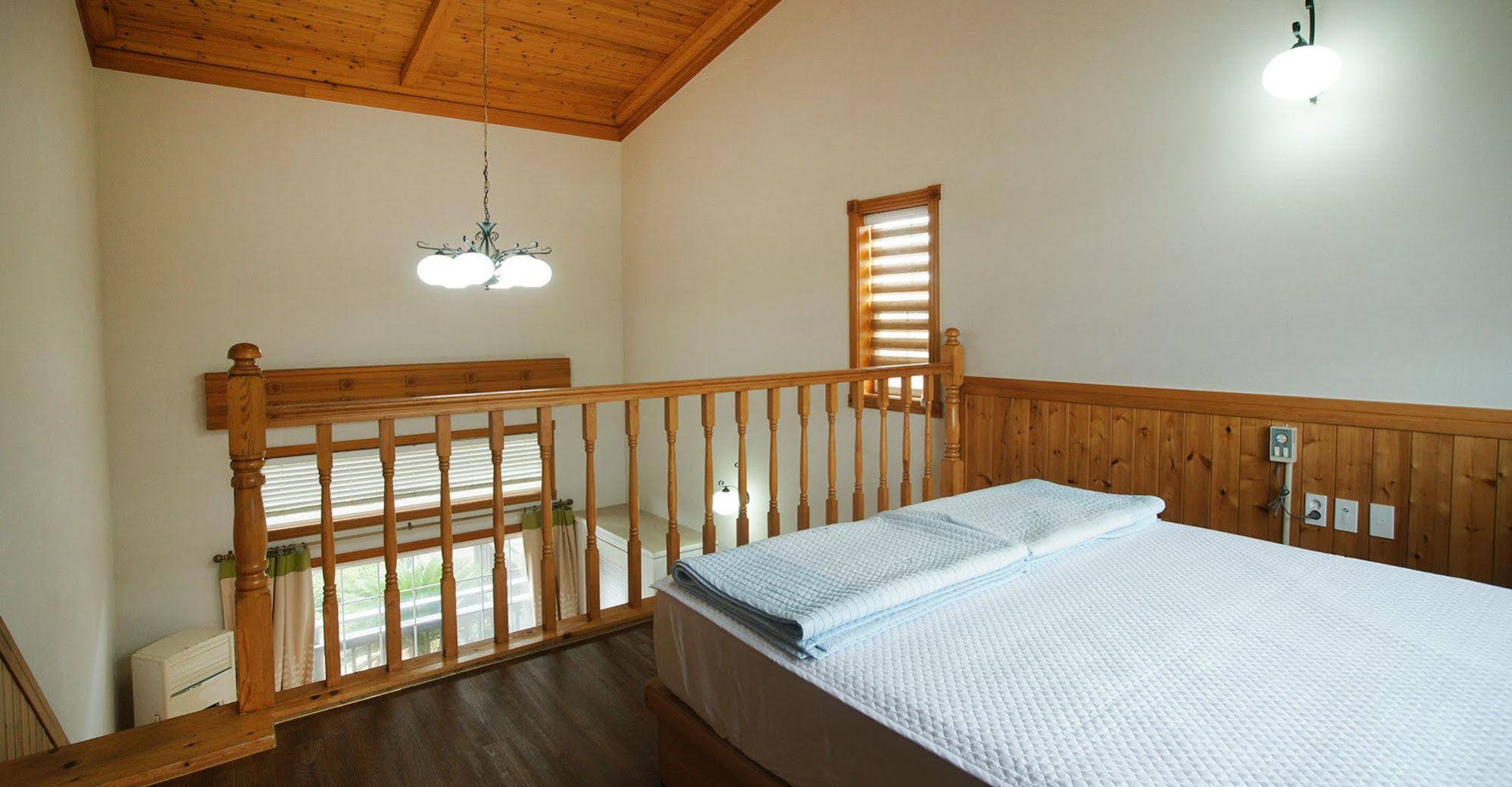 Yedaoom Pension