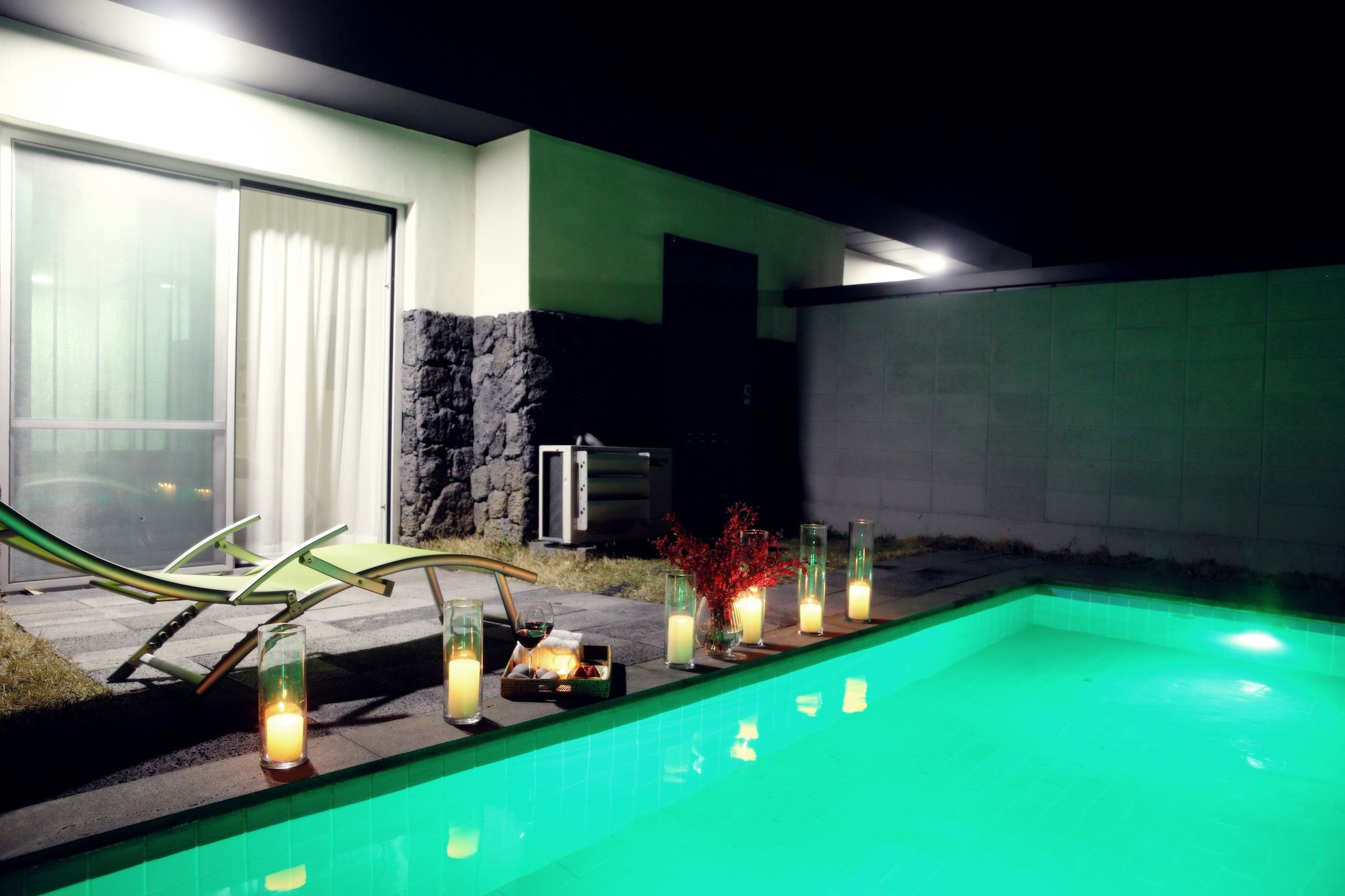 Pool & Villa Sorang