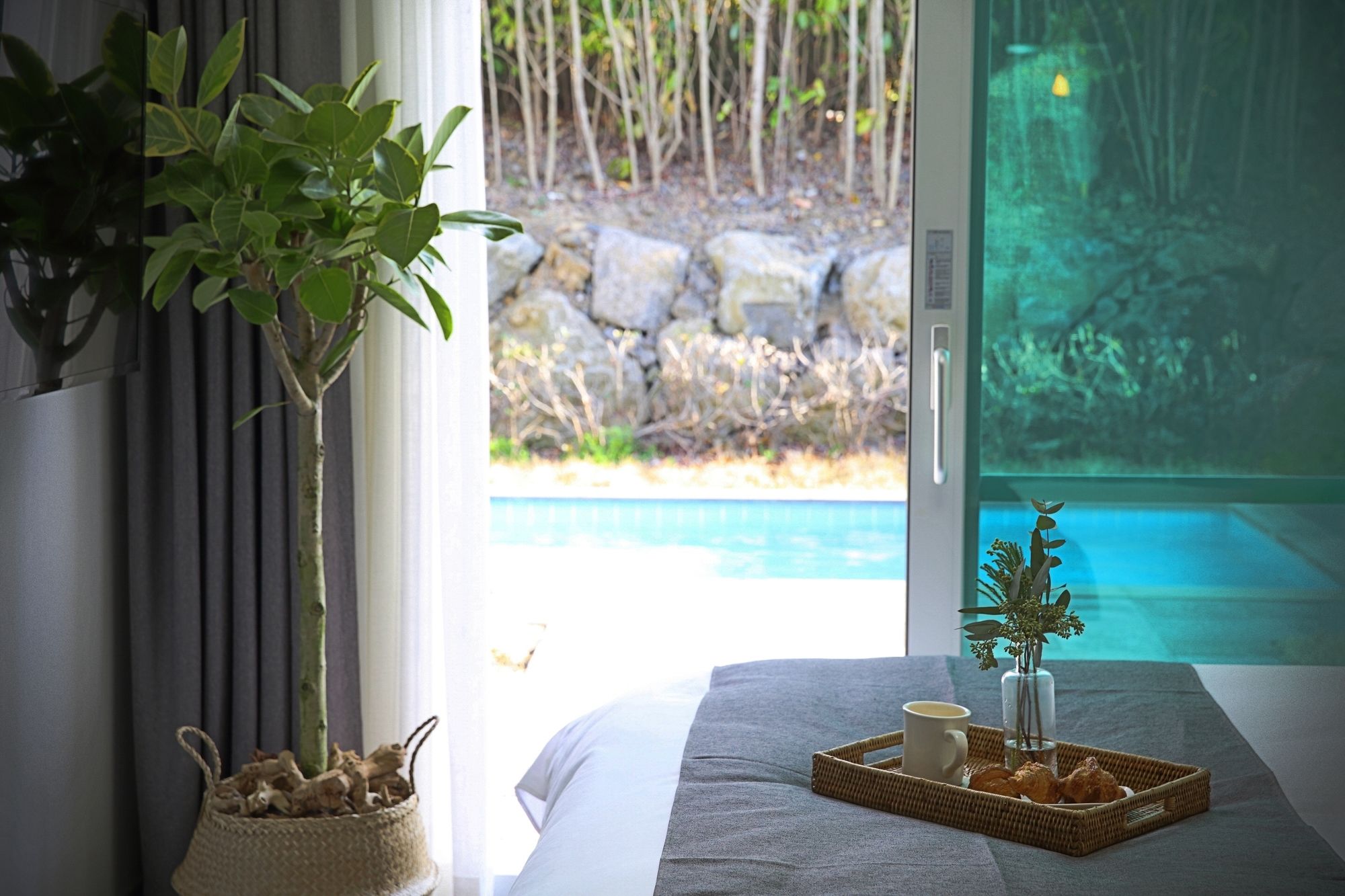 Pool & Villa Sorang
