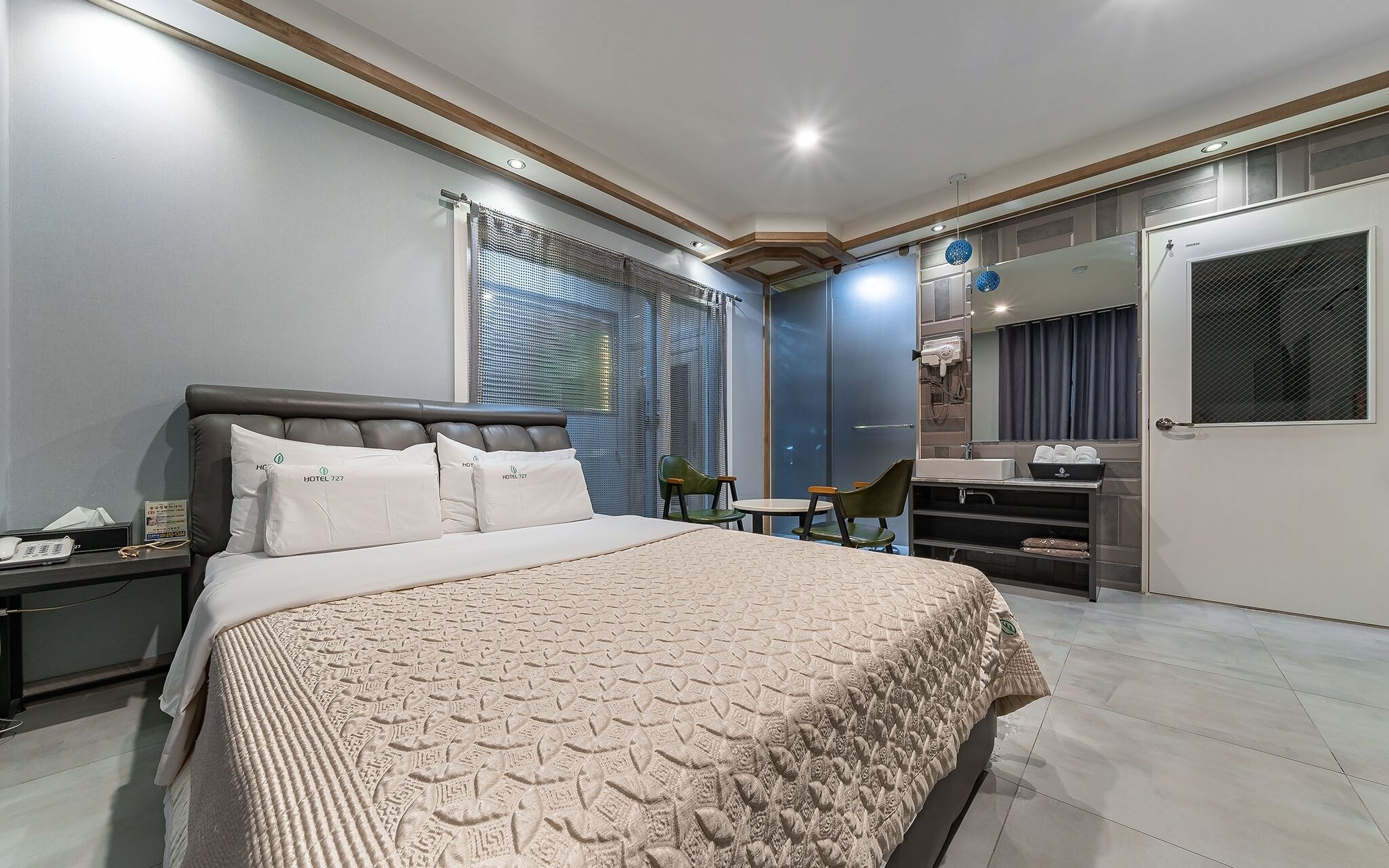 Ansan Hotel 727