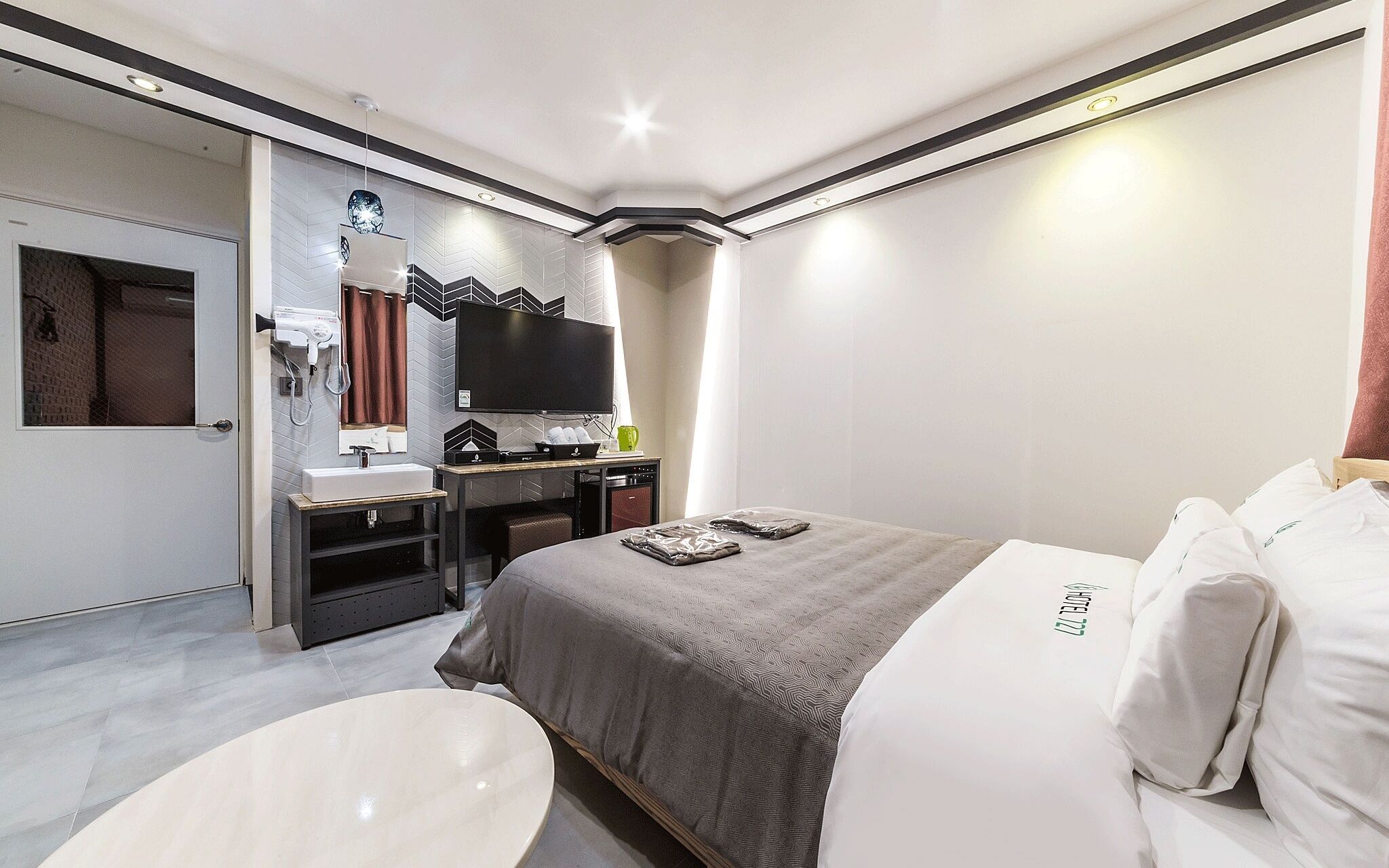 Ansan Hotel 727