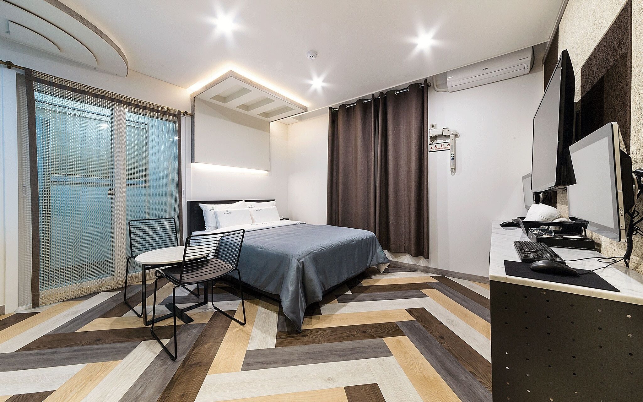Ansan Hotel 727