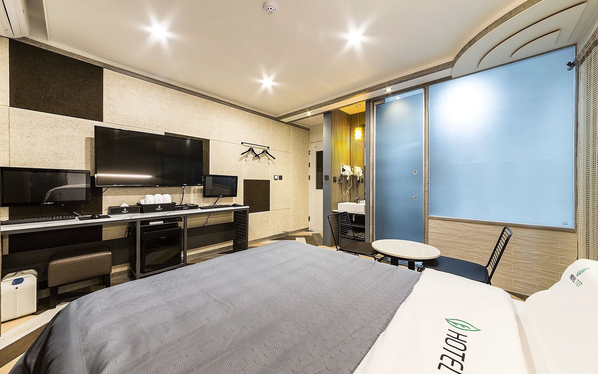 Ansan Hotel 727