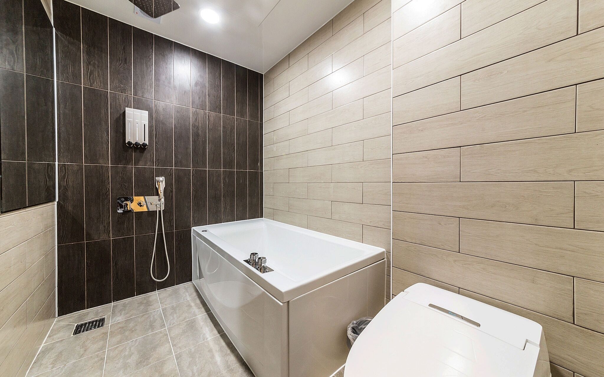 Ansan Hotel 727