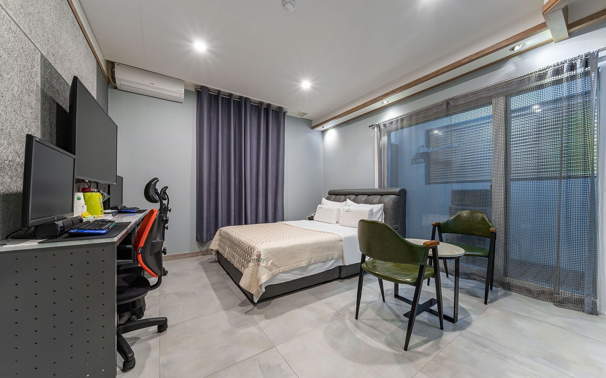 Ansan Hotel 727