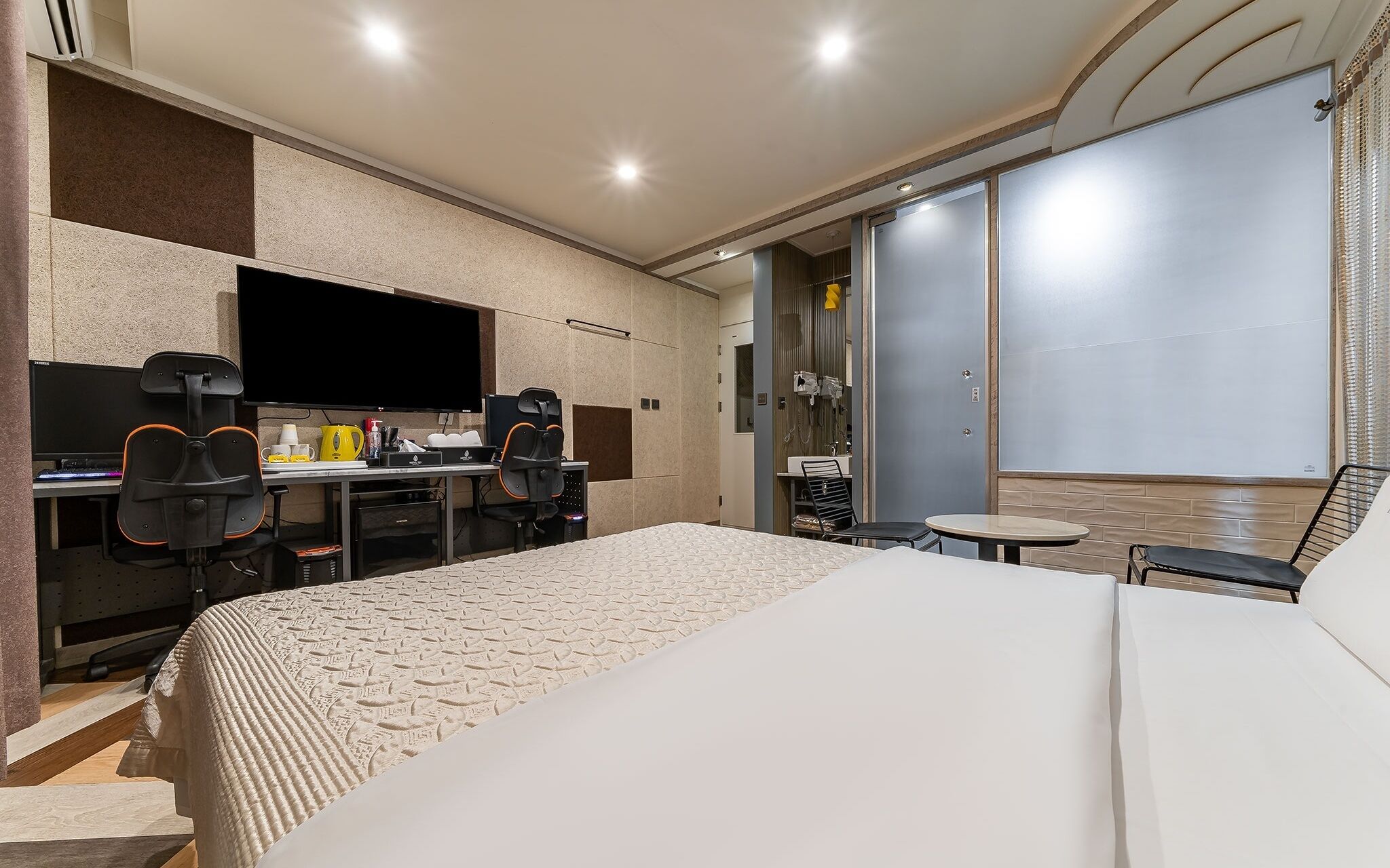Ansan Hotel 727