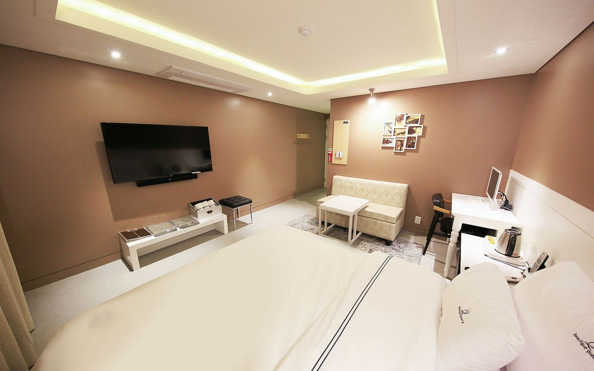 Ansan Queens Hotel