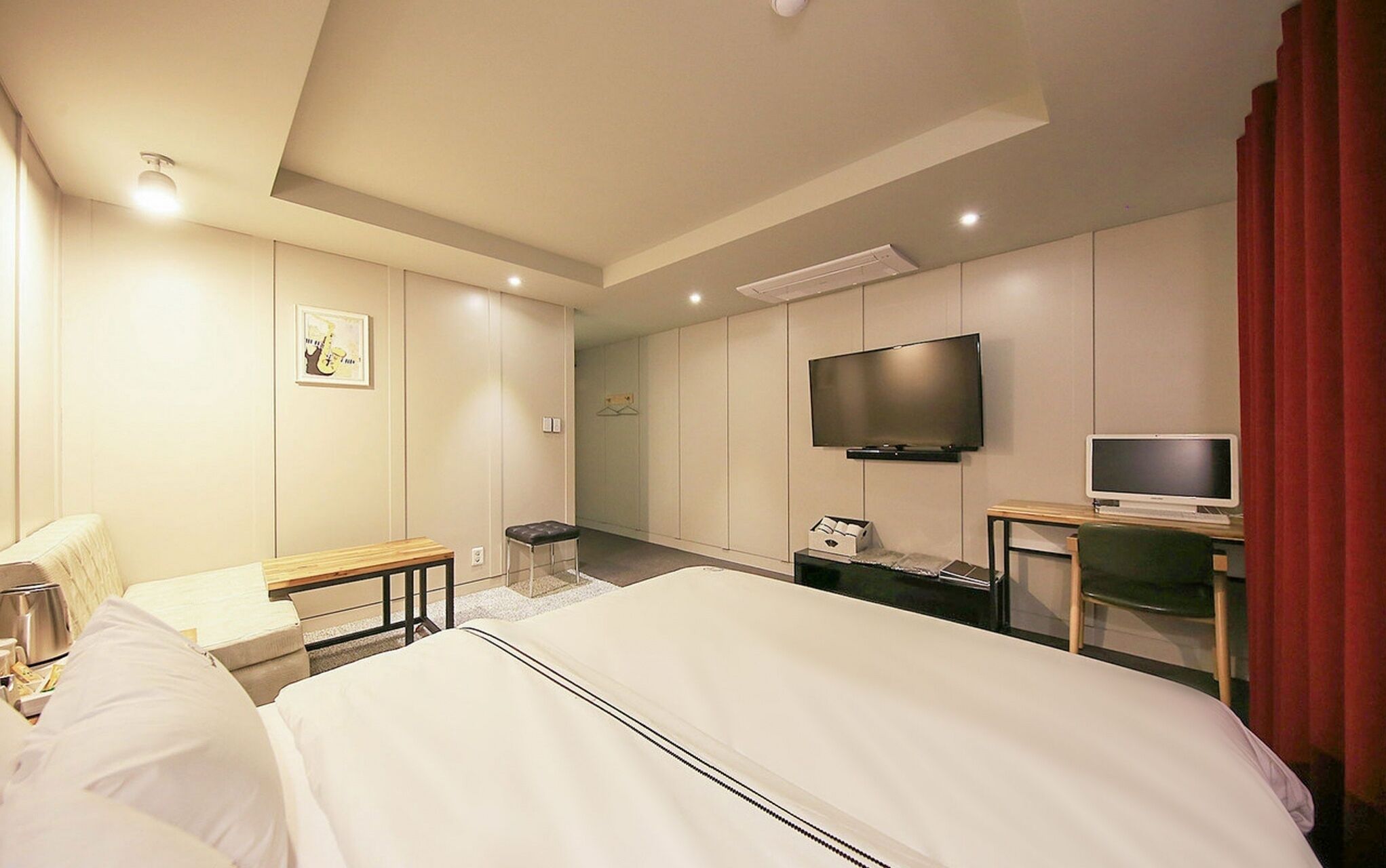Ansan Queens Hotel
