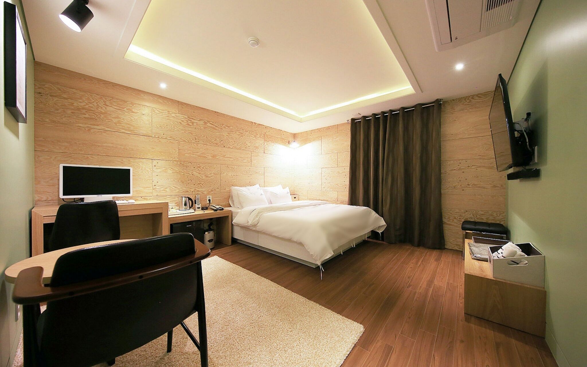 Ansan Queens Hotel