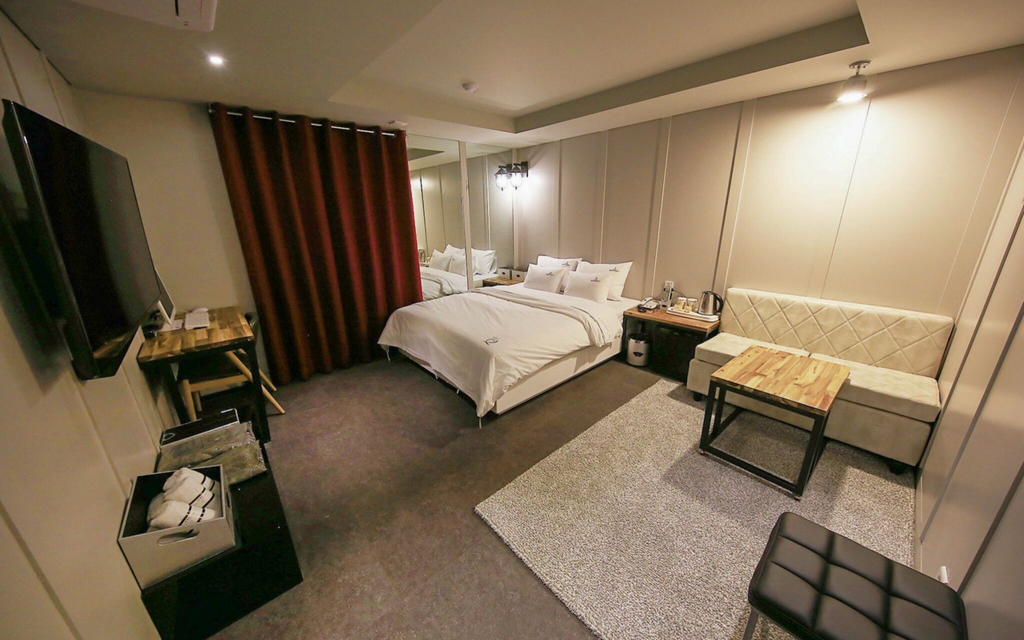 Ansan Queens Hotel